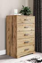 Load image into Gallery viewer, Larstin - Five Drawer Chest
