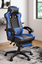 Load image into Gallery viewer, Lynxtyn - Home Office Swivel Desk Chair With Pull-out Footrest
