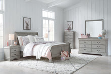 Load image into Gallery viewer, Kordasky - Bedroom Set
