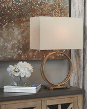 Load image into Gallery viewer, Mahala - Metal Table Lamp (1/cn)
