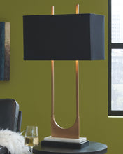 Load image into Gallery viewer, Malana - Metal Table Lamp (1/cn)
