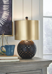 Mareike - Metal Table Lamp (1/cn)