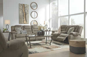 Mccade - Dbl Rec Loveseat W/console