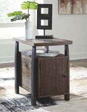 Load image into Gallery viewer, Vailbry - Chair Side End Table
