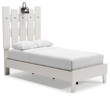 Load image into Gallery viewer, Vaibryn Twin Platform Bed
