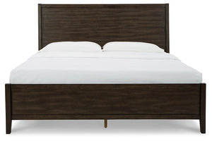 Wittland Panel Bed