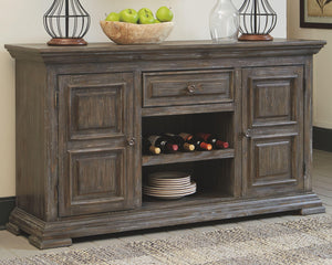 Wyndahl - Dining Room Server