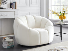 Load image into Gallery viewer, Elijah Cream Velvet Chair
