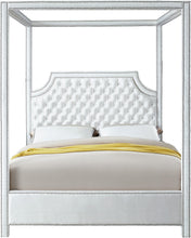 Load image into Gallery viewer, Rowan White Velvet Queen Bed (3 Boxes)

