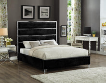 Load image into Gallery viewer, Zuma Black Velvet Queen Bed
