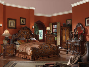 Dresden Cherry Oak Queen Bed