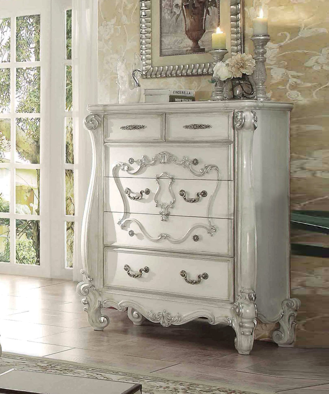 Versailles Bone White Chest