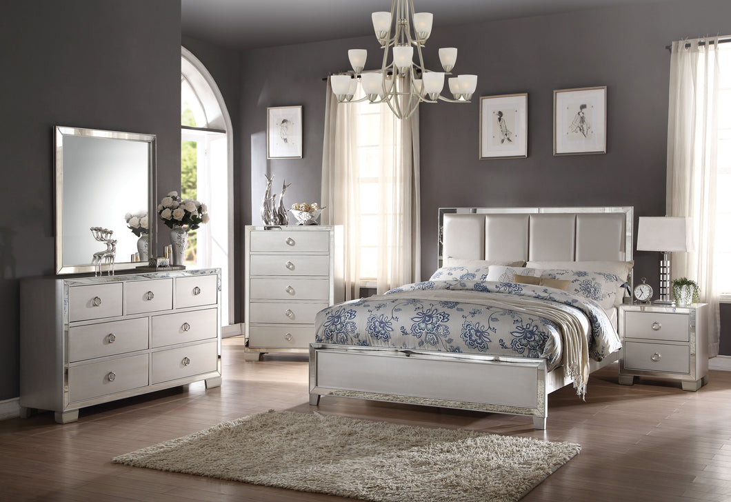 Voeville II Platinum PU & Platinum Eastern King Bed