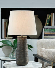 Load image into Gallery viewer, Chaston Table Lamp (Set of 2) image
