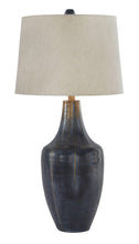 Load image into Gallery viewer, Evania - Metal Table Lamp (1/cn) image
