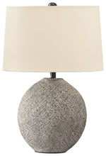 Load image into Gallery viewer, Harif - Paper Table Lamp (1/cn) image
