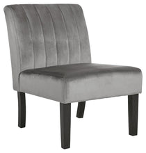 Load image into Gallery viewer, Hughleigh - Accent Chair image
