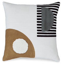 Load image into Gallery viewer, Longsum Black/White/Honey Pillow image
