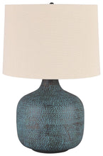 Load image into Gallery viewer, Malthace - Metal Table Lamp (1/cn) image
