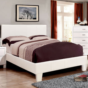 Winn Park White Queen Bed