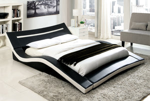 Zelina Black, White Cal.King Bed