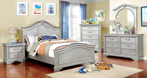 Claudia Silver 4 Pc. Full Bedroom Set