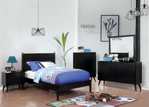 LENNART II Black 5 Pc. Queen Bedroom Set w/ 2NS