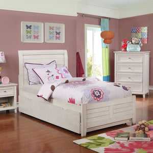 Brogan Antique White Full Bed