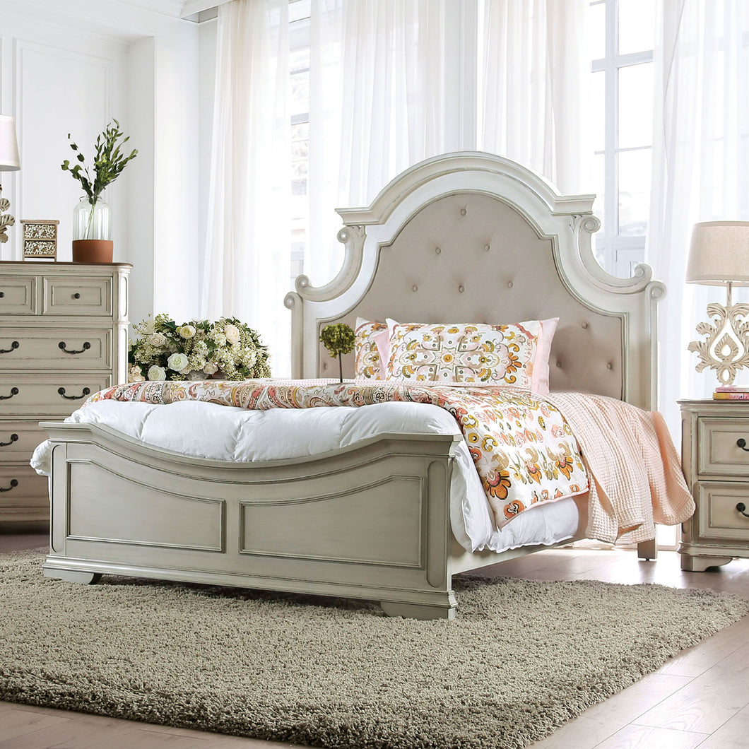 Pembroke Antique Whitewash Cal.King Bed