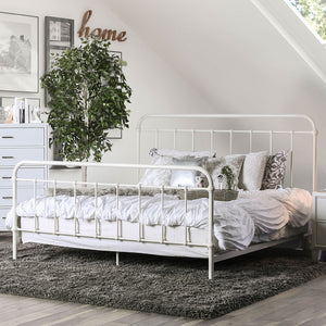 IRIA Vintage White Queen Bed