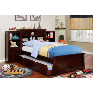 PEARLAND Dark Walnut Full Bed