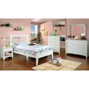 PINE BROOK White 4 Pc. Full Bedroom Set