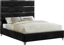 Load image into Gallery viewer, Zuma Black Velvet Queen Bed image
