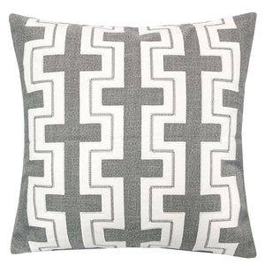 Kari Silver 20" X 20" Pillow, Silver