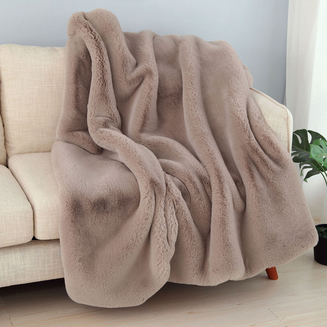 Caparica Blush Throw, Blush